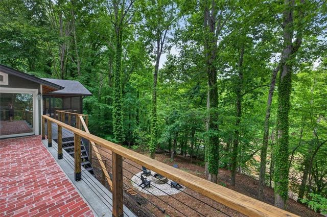 3327 Hickory Point, Gainesville, GA 30506