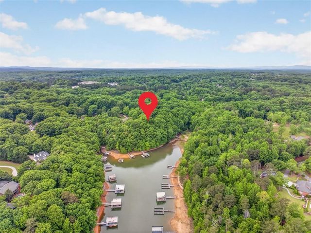 3327 Hickory Point, Gainesville, GA 30506