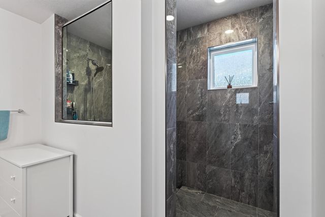 4718 Obsidian Way, Victoria, MN 55386