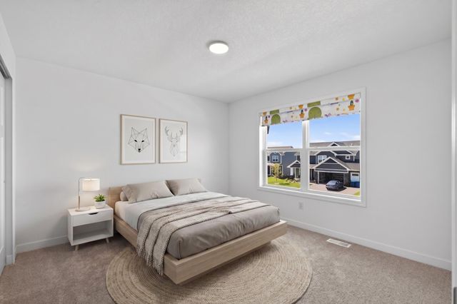 4718 Obsidian Way, Victoria, MN 55386