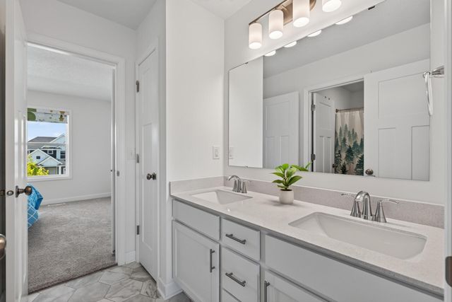 4718 Obsidian Way, Victoria, MN 55386