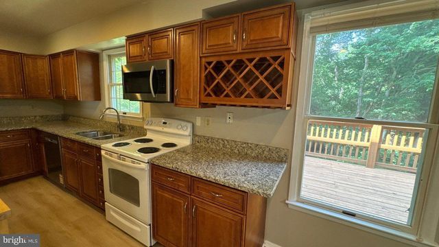10024 CENTURY DR, Ellicott City, MD 21042