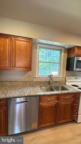 10024 CENTURY DR, Ellicott City, MD 21042