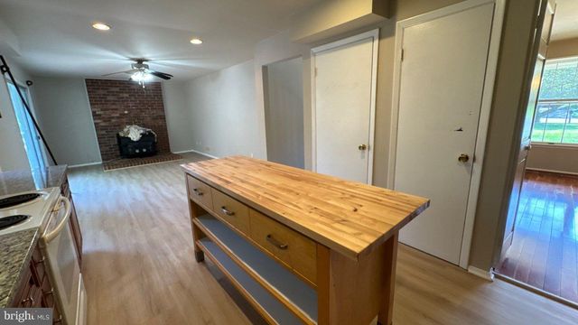 10024 CENTURY DR, Ellicott City, MD 21042