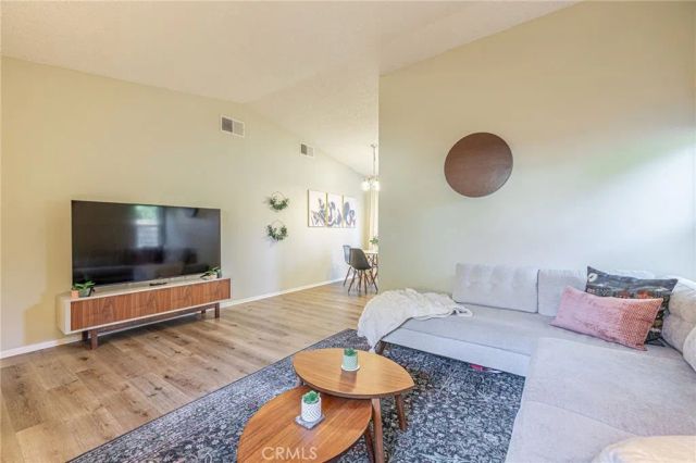 23540 Lampara, Valencia, CA 91355