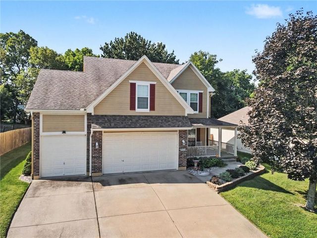 508 NE Hans Drive, Blue Springs, MO 64014