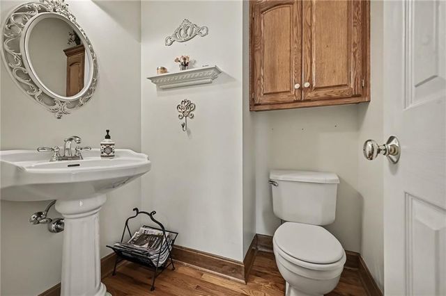 508 NE Hans Drive, Blue Springs, MO 64014