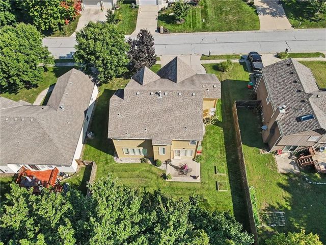 508 NE Hans Drive, Blue Springs, MO 64014