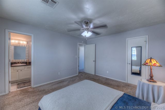 4113 S Date Avenue, Broken Arrow, OK 74011