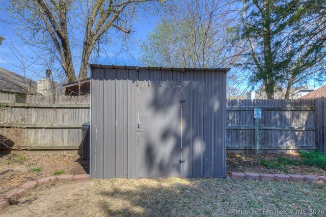 4113 S Date Avenue, Broken Arrow, OK 74011