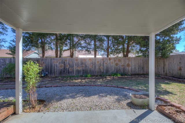 4113 S Date Avenue, Broken Arrow, OK 74011