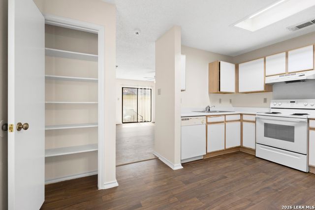 9711 Arcade, San Antonio, TX 78239