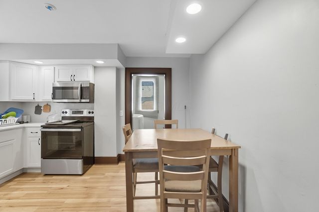 335 E 18th Avenue, 333, Columbus, OH 43201