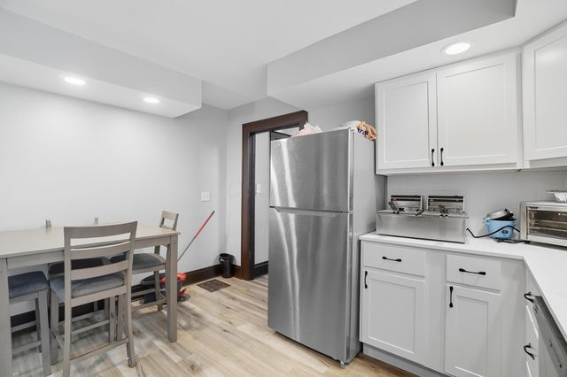 335 E 18th Avenue, 333, Columbus, OH 43201