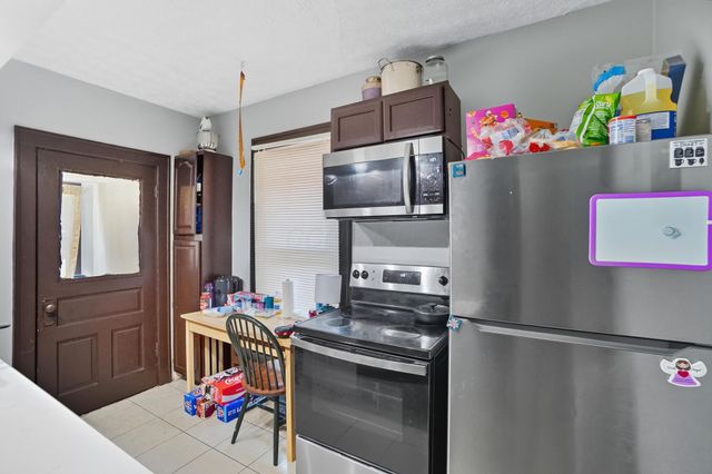 335 E 18th Avenue, 333, Columbus, OH 43201