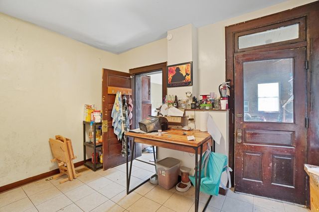 335 E 18th Avenue, 333, Columbus, OH 43201