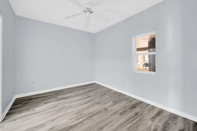 321 Bream Avenue 309, Fort Walton Beach, FL 32548