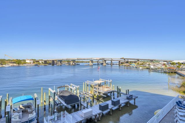 321 Bream Avenue 309, Fort Walton Beach, FL 32548