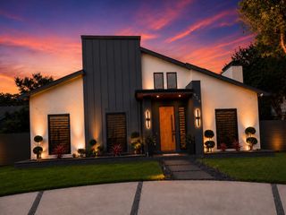 939 N Buckner Boulevard, Dallas, TX 75218
