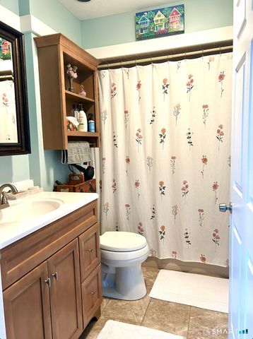 576 Heritage Village D, Southbury, CT 06488