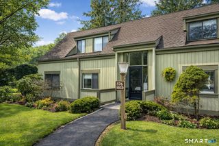 576 Heritage Village D, Southbury, CT 06488