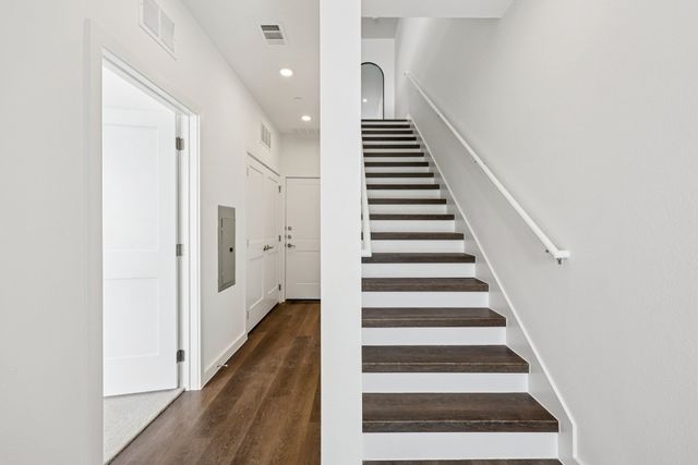 1951 Painted Trail Drive 1104, Allen, TX 75013