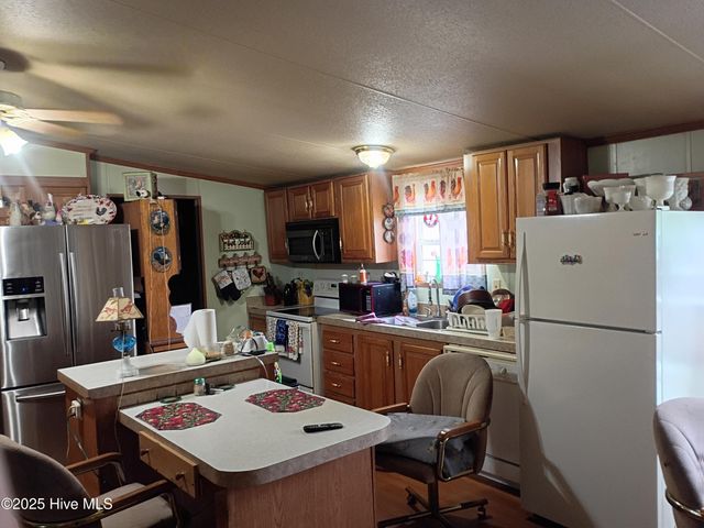 1268 Fred Powell Road, Whiteville, NC 28472