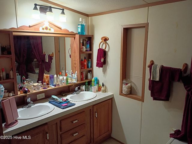 1268 Fred Powell Road, Whiteville, NC 28472