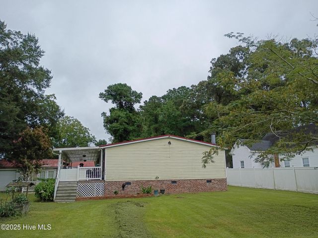 1268 Fred Powell Road, Whiteville, NC 28472