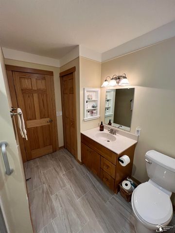 38850 Barth Street, Romulus, MI 48174