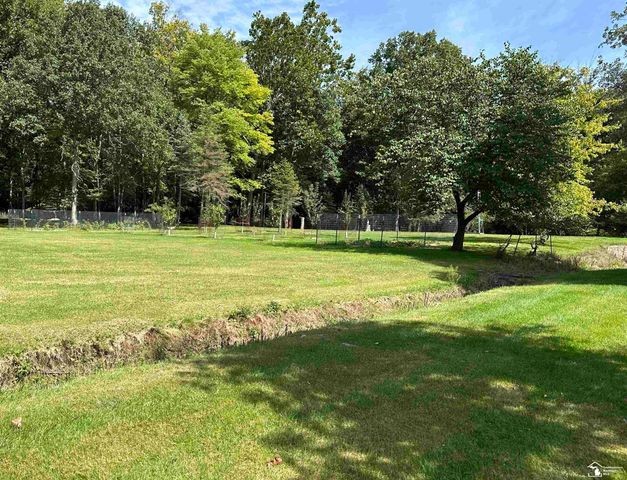 38850 Barth Street, Romulus, MI 48174