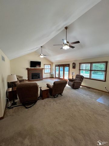 38850 Barth Street, Romulus, MI 48174