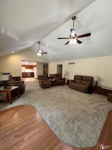 38850 Barth Street, Romulus, MI 48174