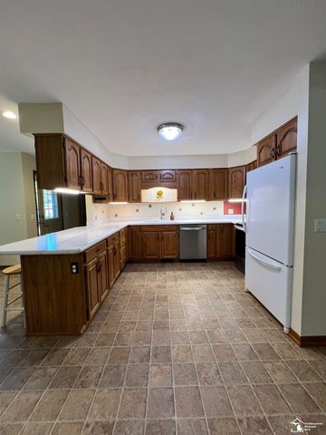38850 Barth Street, Romulus, MI 48174