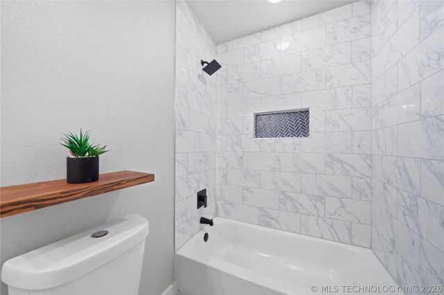 2301 Denver Street, Muskogee, OK 74401