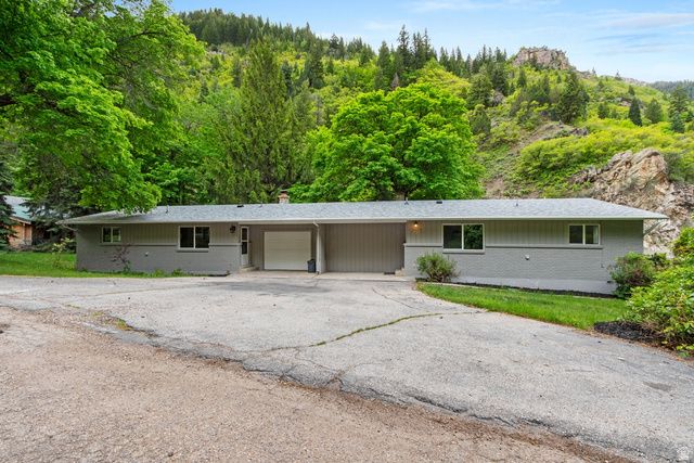 210 OGDEN CYN, Ogden, UT 84401