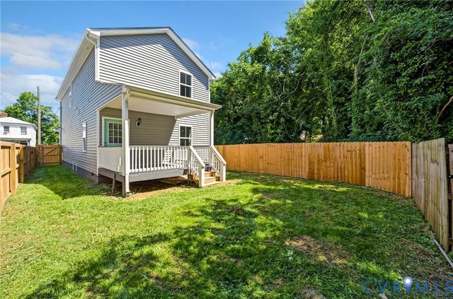 828 Hinton St, Petersburg, VA 23803
