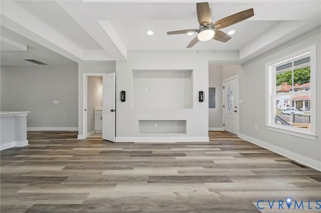 828 Hinton St, Petersburg, VA 23803
