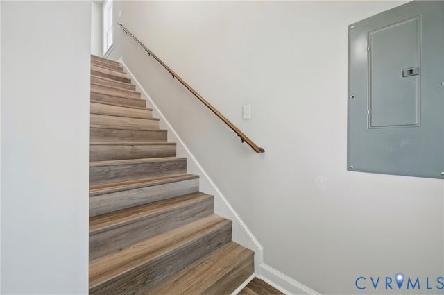 828 Hinton St, Petersburg, VA 23803