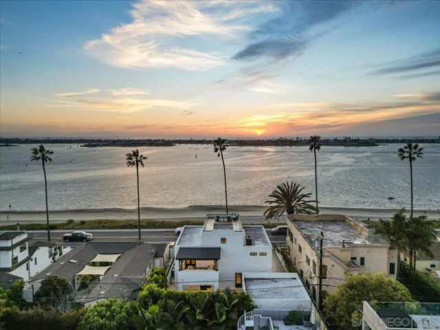 3535 Riviera Drive, San Diego, CA 92109