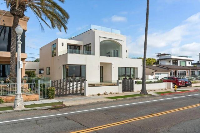 3535 Riviera Drive, San Diego, CA 92109