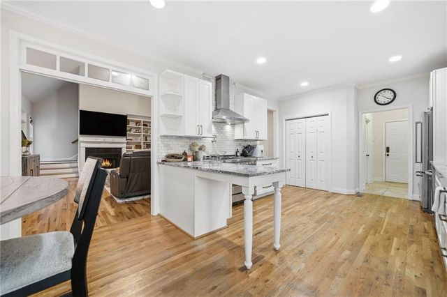 320 Allendale Drive, Canton, GA 30115