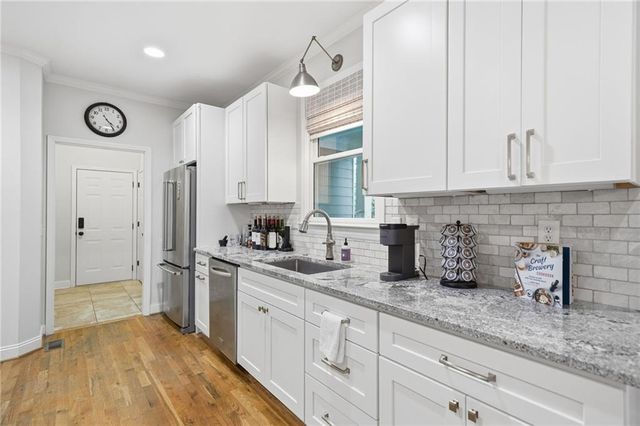 320 Allendale Drive, Canton, GA 30115