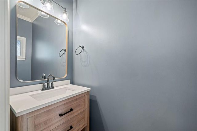 320 Allendale Drive, Canton, GA 30115