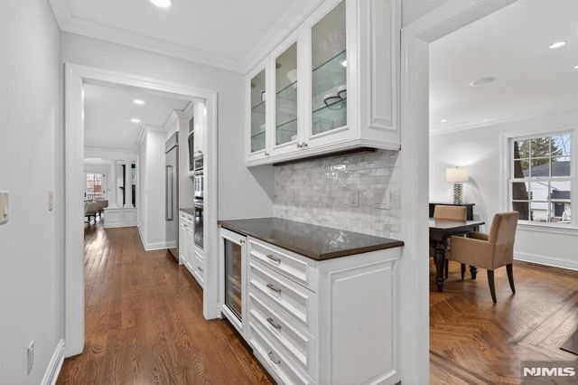 5 Keats Road, Millburn, NJ 07078