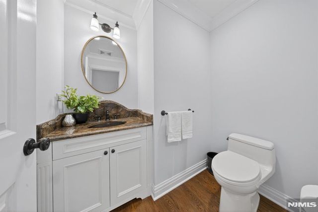 5 Keats Road, Millburn, NJ 07078