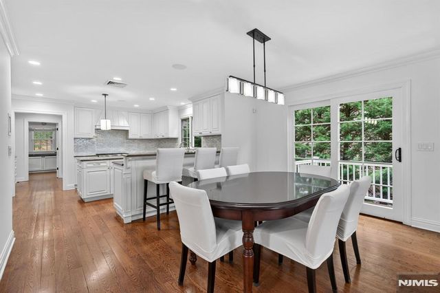 5 Keats Road, Millburn, NJ 07078