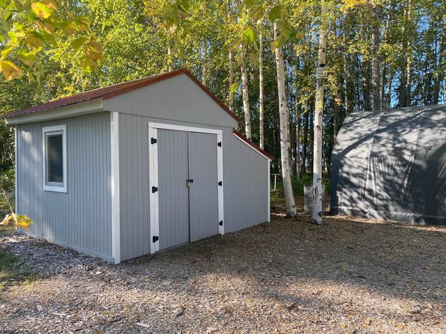 3399 VENUS DRIVE, North Pole, AK 99705