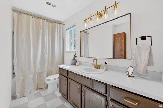 1202 E MUTTON HOLLOW RD, Kaysville, UT 84037