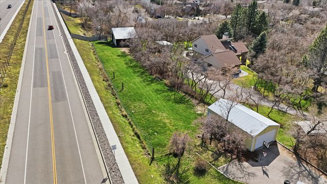 1202 E MUTTON HOLLOW RD, Kaysville, UT 84037